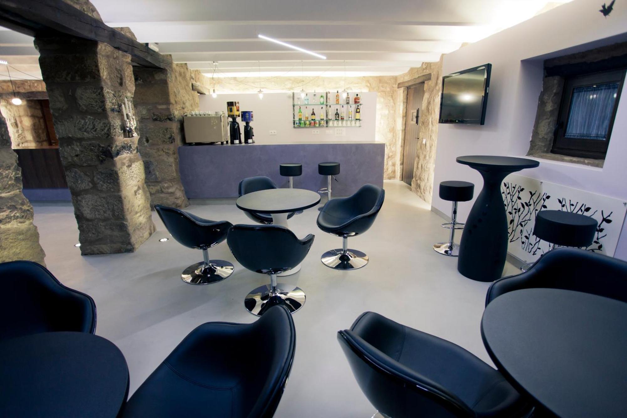 מורה דה רוביילוס Hotel Restaurante Masia La Torre מראה חיצוני תמונה